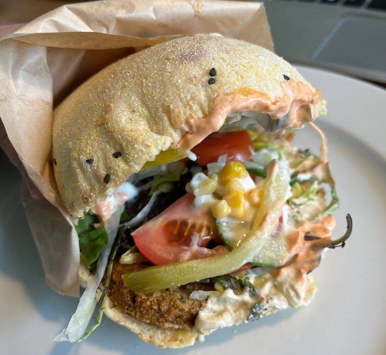 Felafel pita